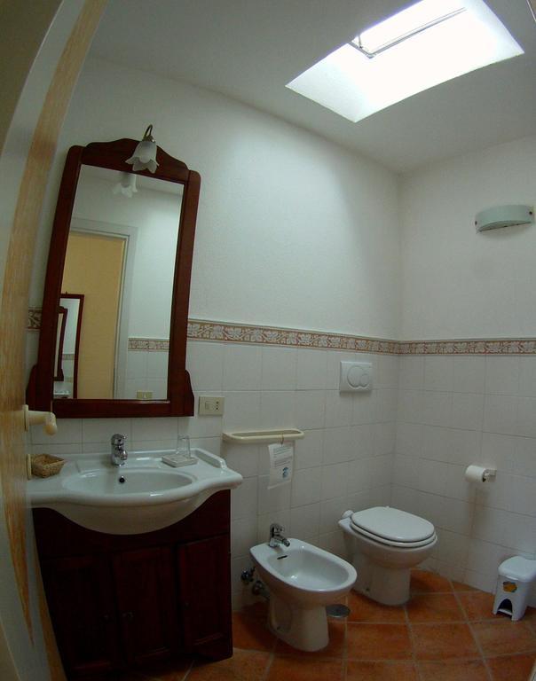 Agriturismo Valle Siriaca Castelnuovo Di Porto ภายนอก รูปภาพ