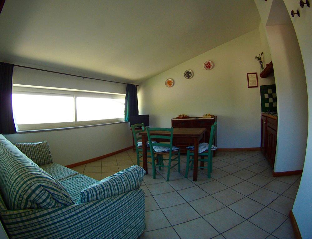 Agriturismo Valle Siriaca Castelnuovo Di Porto ภายนอก รูปภาพ